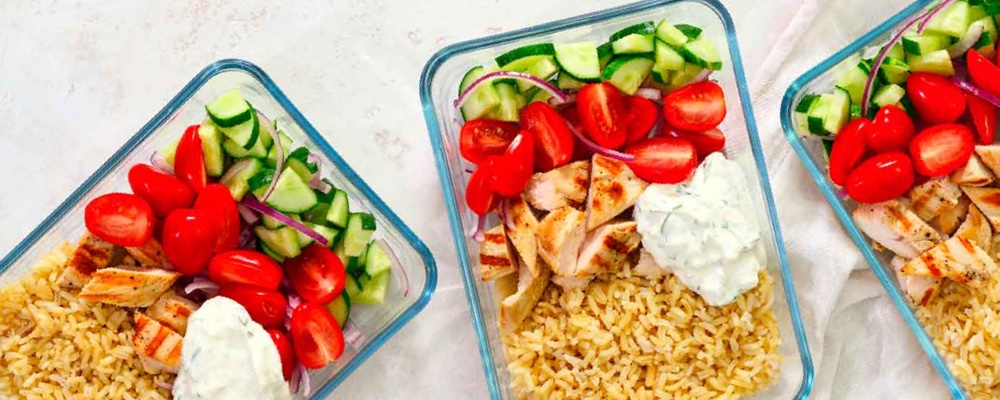 Glass Lunch Containers filled with food.