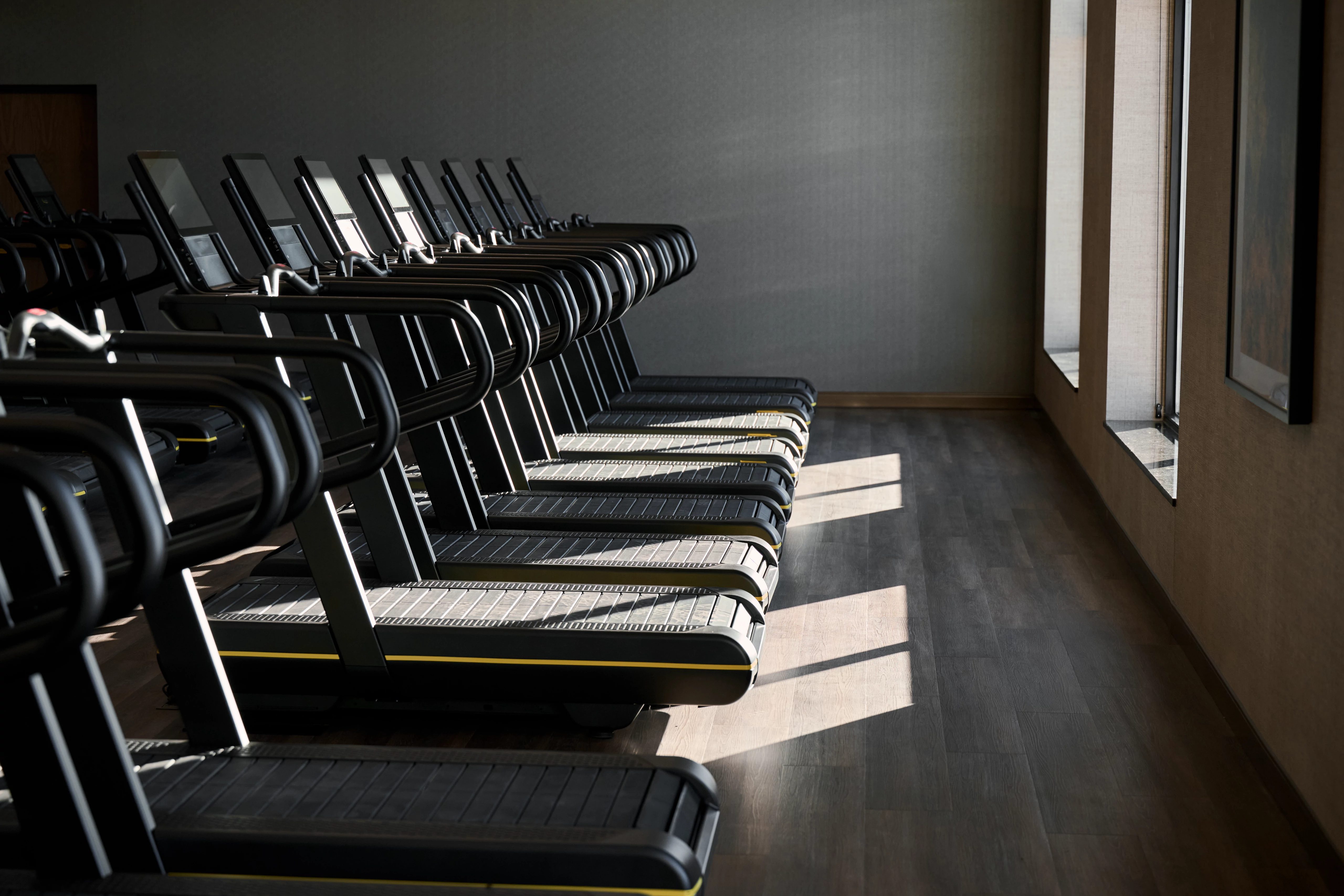 treadmills on fitness floor