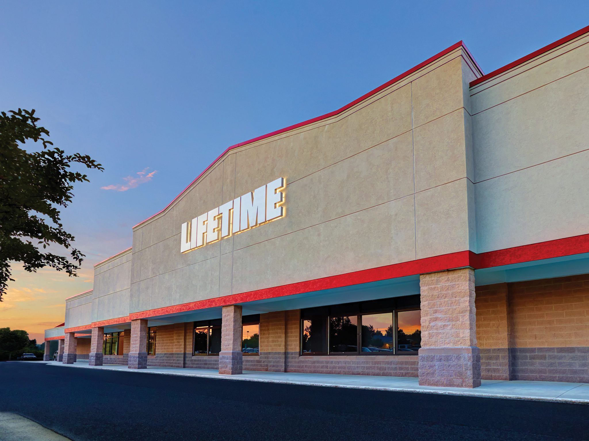 The exterior of the Apex Life Time location