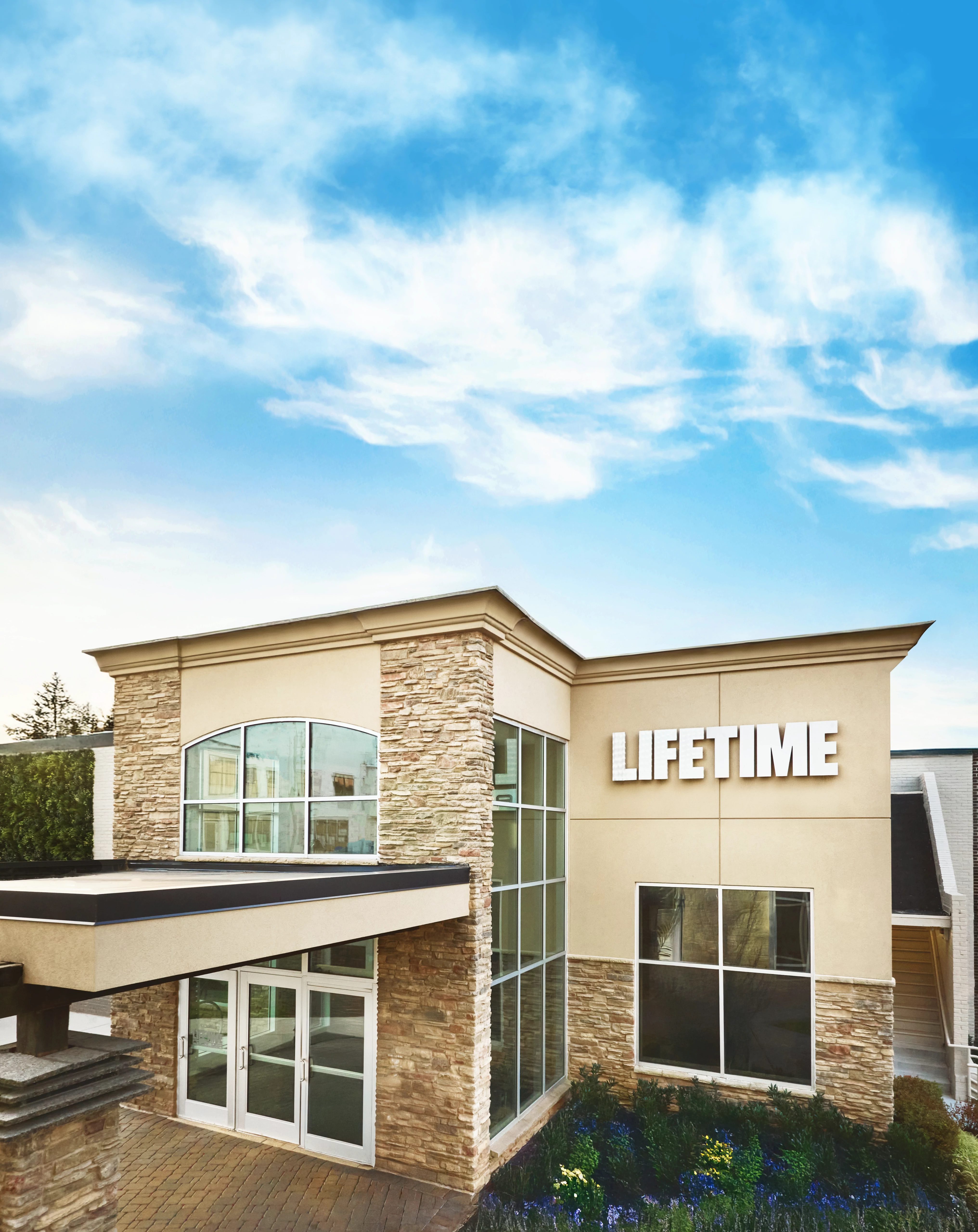 Exterior entrance at the Life Time Potomac club location