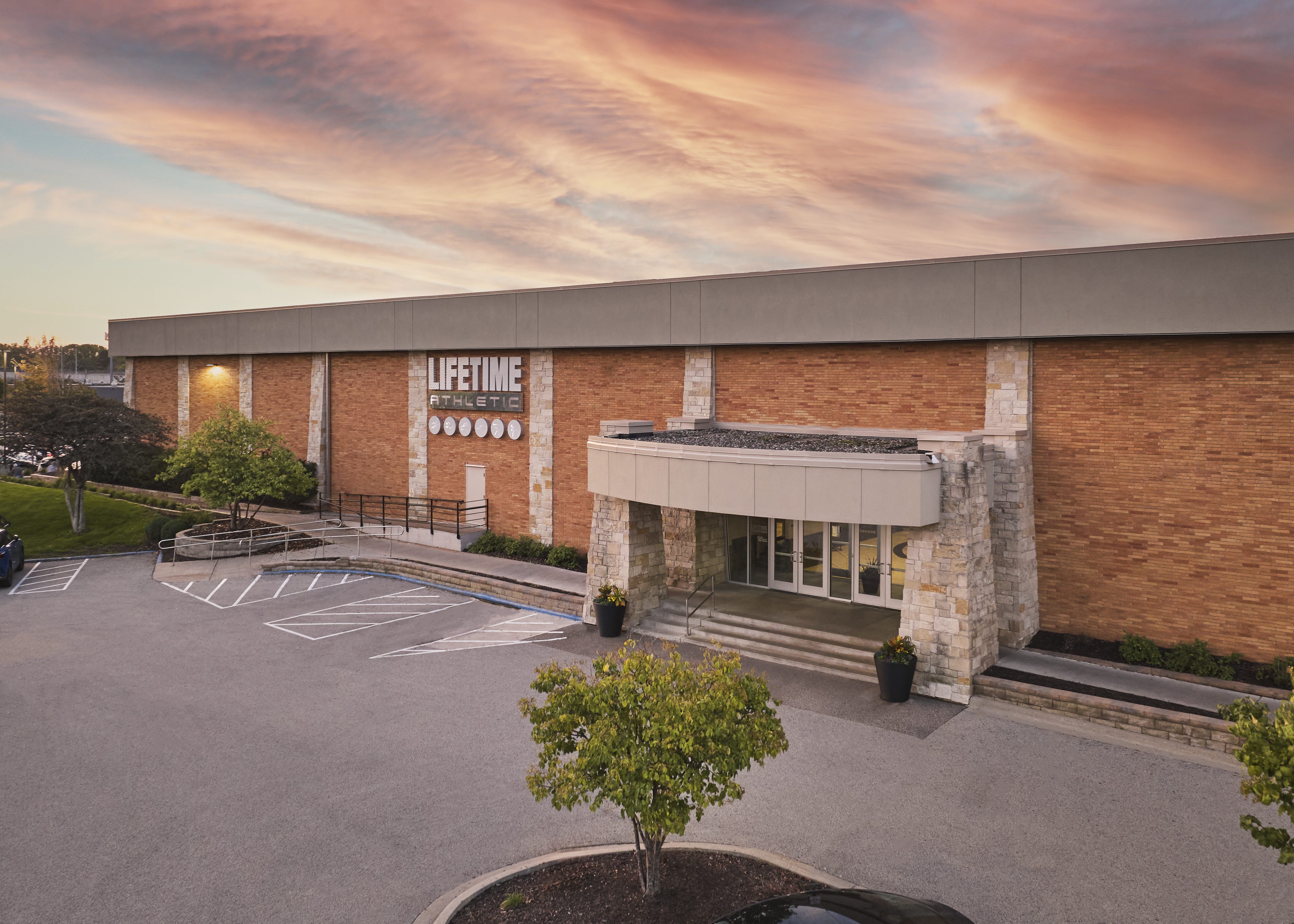 Exterior of the Life Time St Louis Park club location