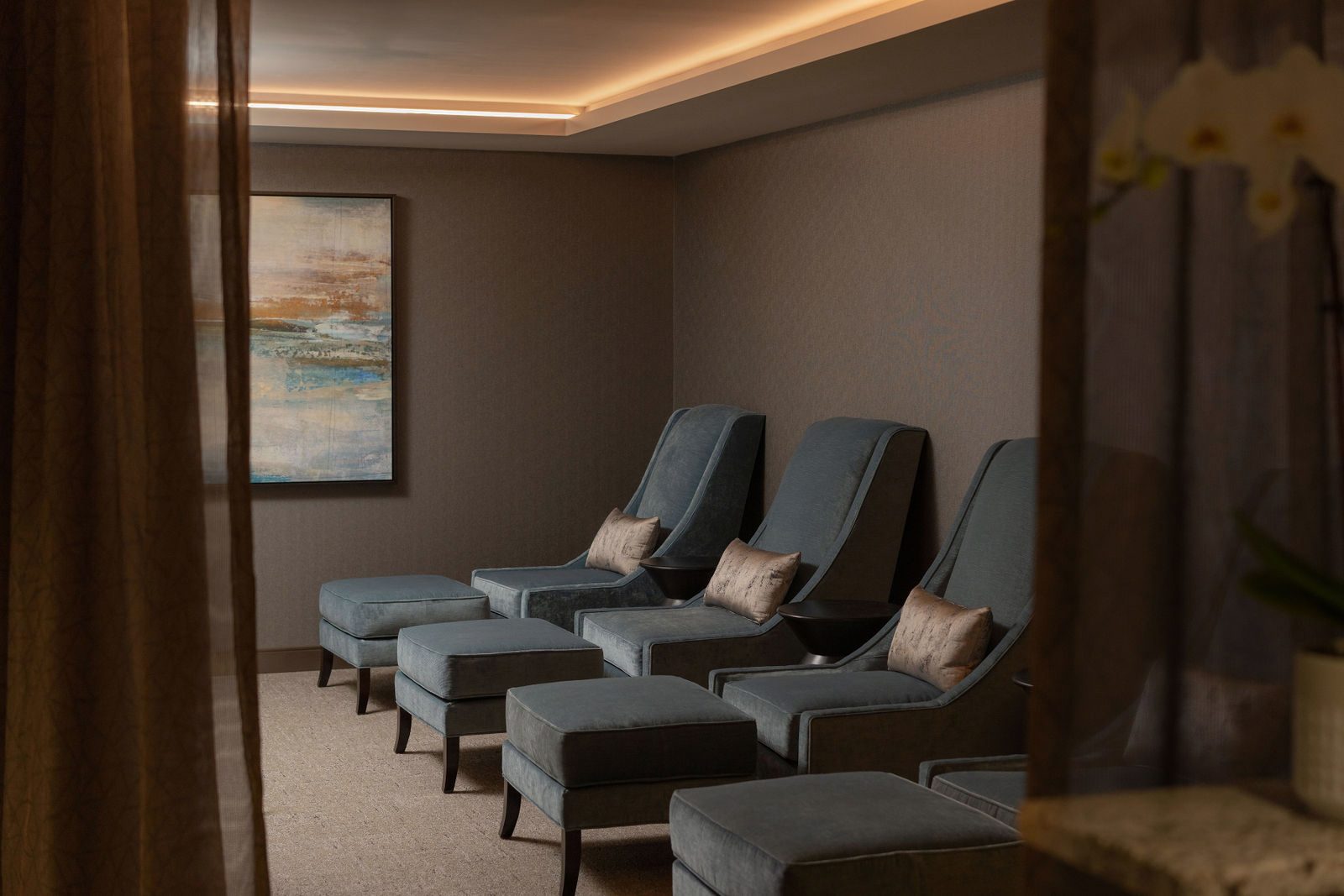 waiting area with lounge chairs