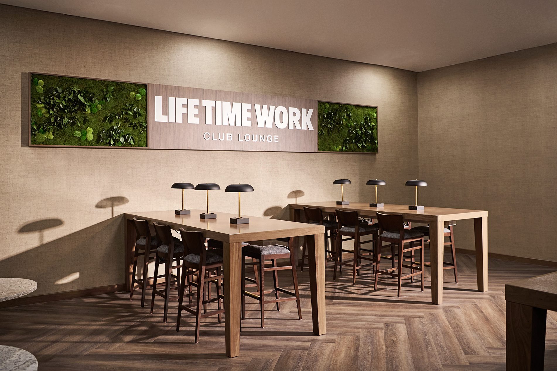 life time work lounge