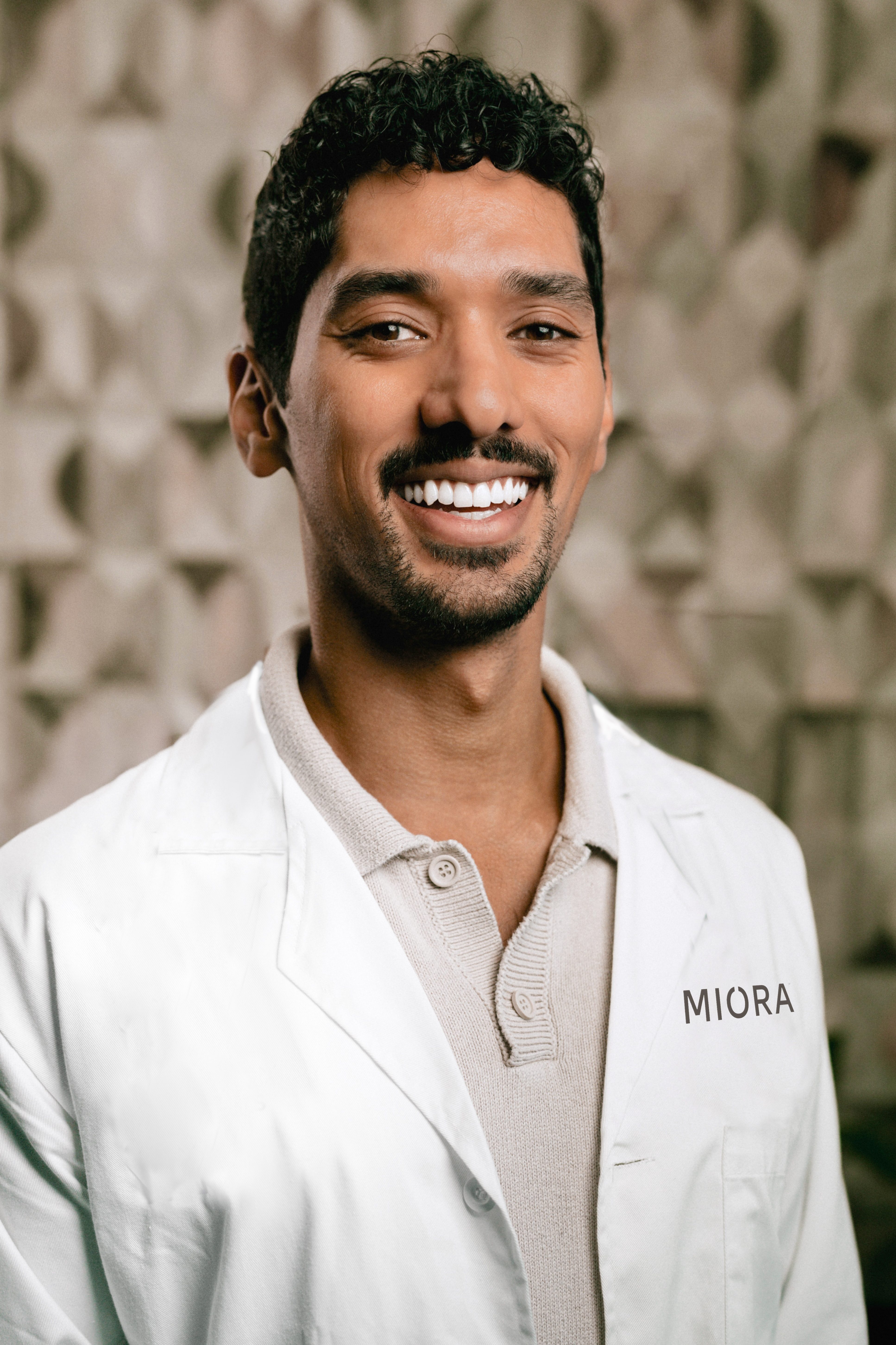 Dr. Rahul Iyengar, MD protrait shot